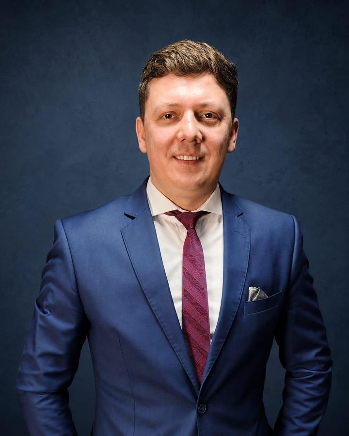 Foto de Dr. Josué Rodrigo